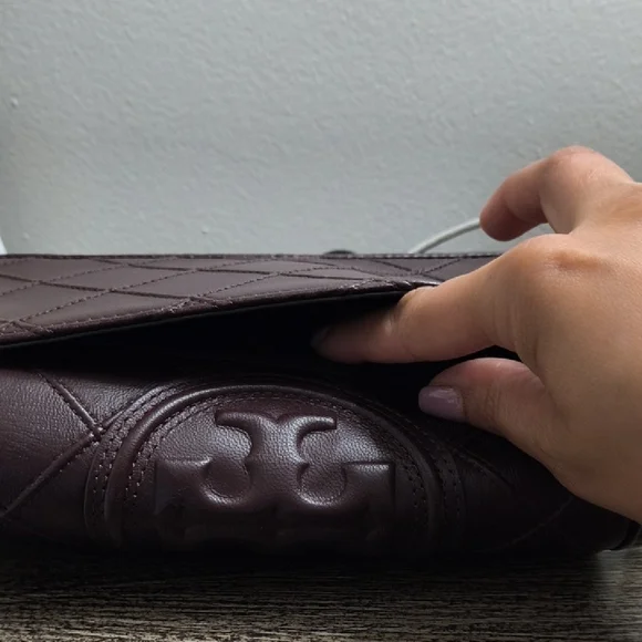 Tory Burch Brown Quilted Leather Chain Bag - Picture 5 of 5